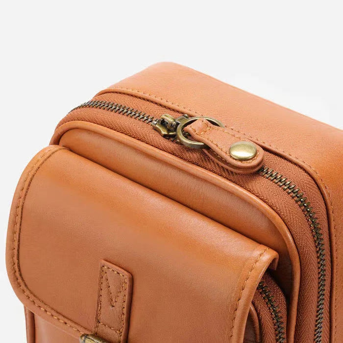 Geantă crossbody din piele *RFID ( siguranta suplimentară pentru carduri sau date personale )